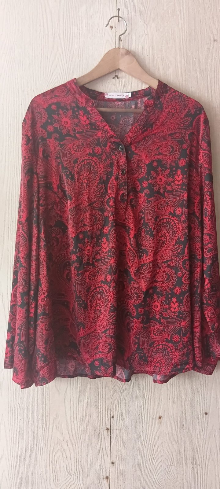 Blouse fluide rouge et noire à motif cachemire photo 1