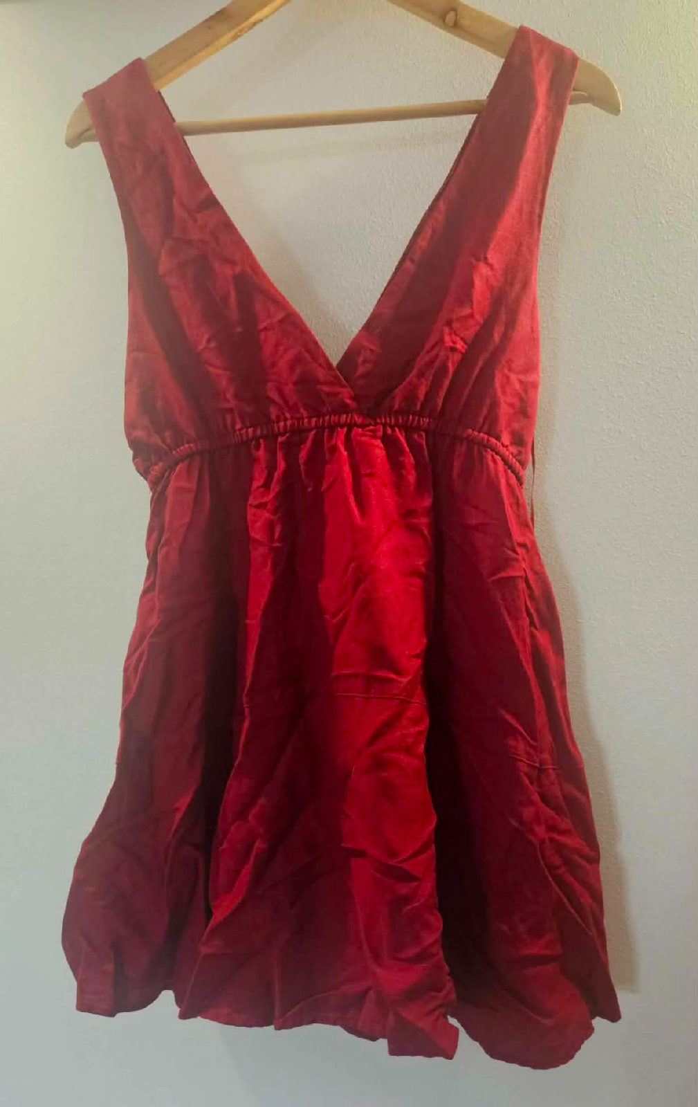Robe rouge légère photo 1