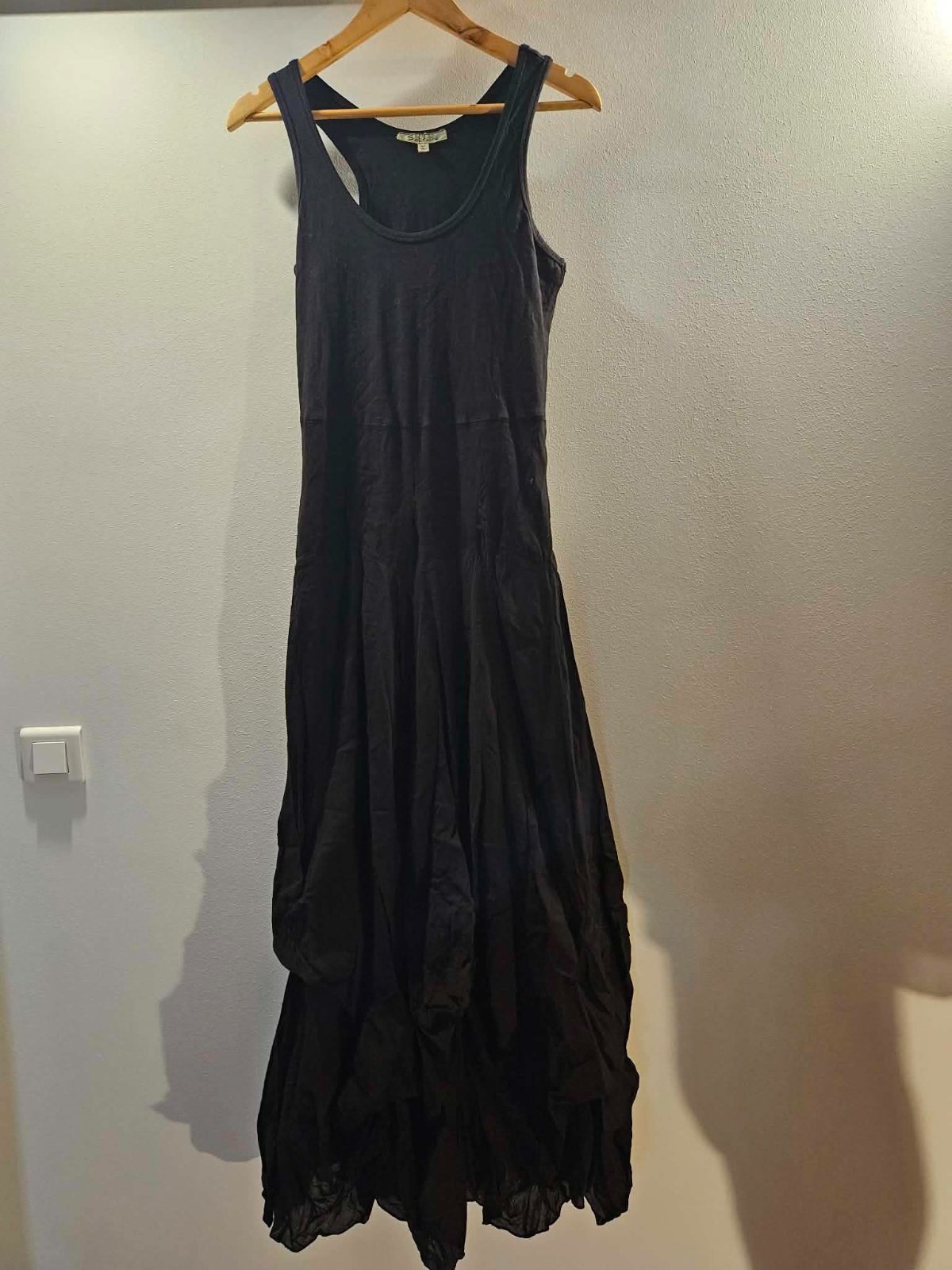 Robe longue noire photo 1