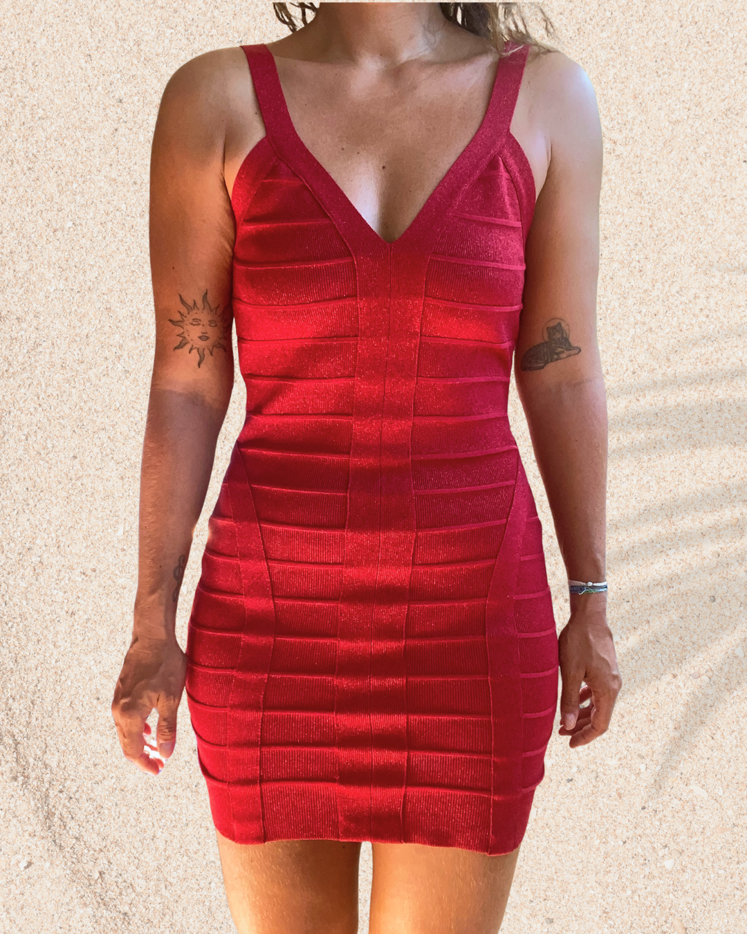 ❤️ Robe Guess pailletée rouge photo 1