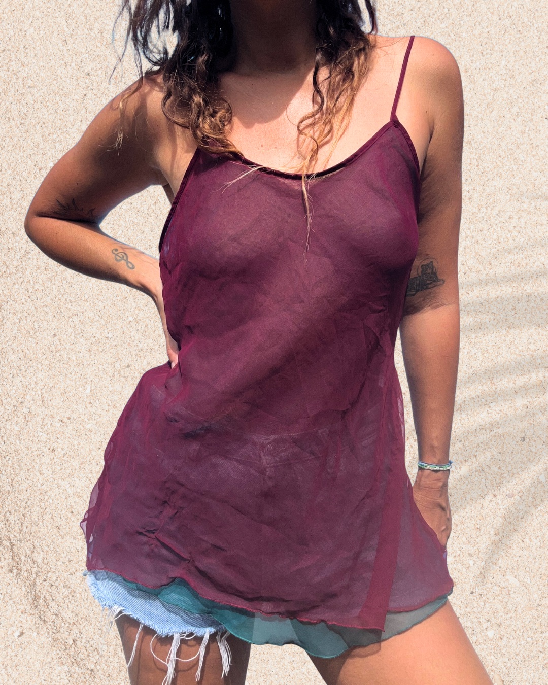 🍇 𝗖𝗮𝗿𝗮𝗰𝗼 𝗲𝗻 𝘃𝗼𝗶𝗹𝗲 𝘁𝗿𝗮𝗻𝘀𝗽𝗮𝗿𝗲𝗻𝘁 photo 1