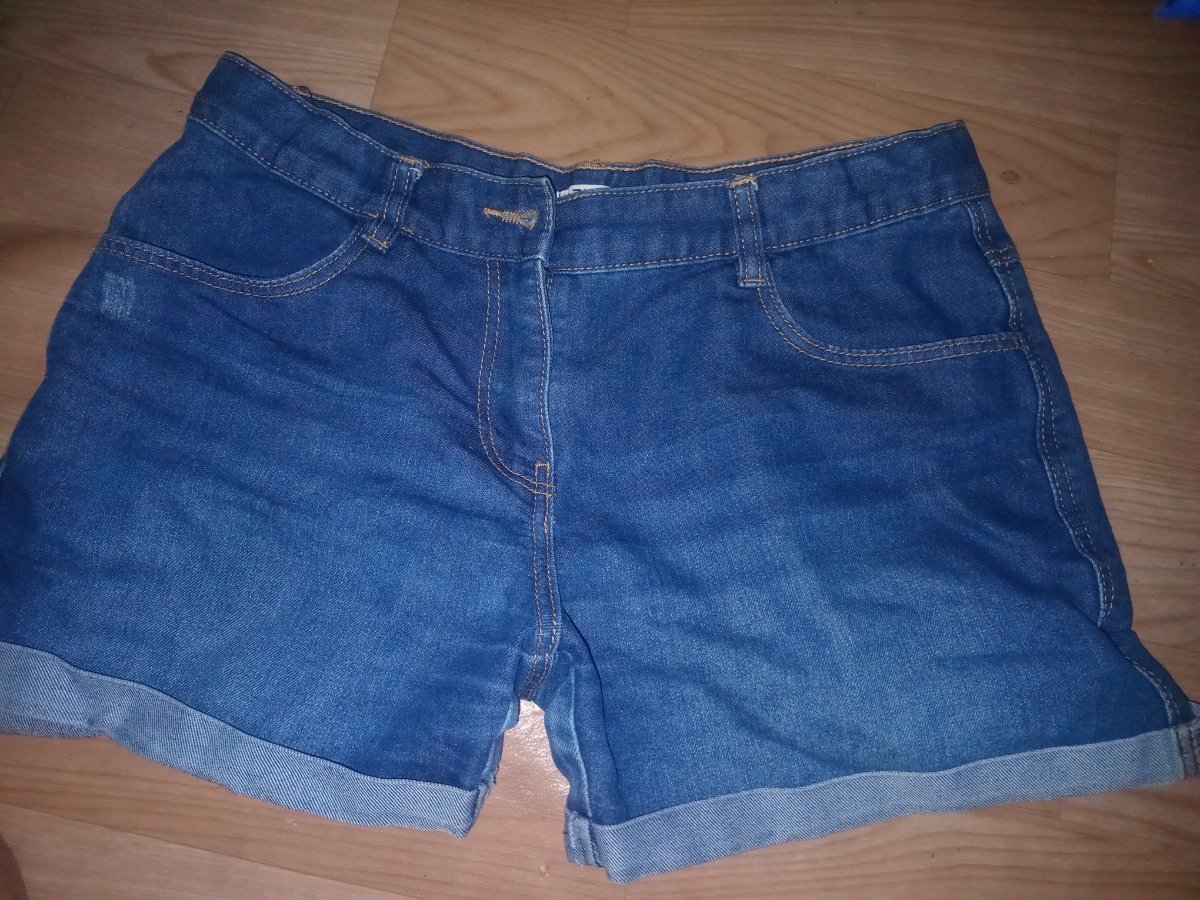 short  photo 2