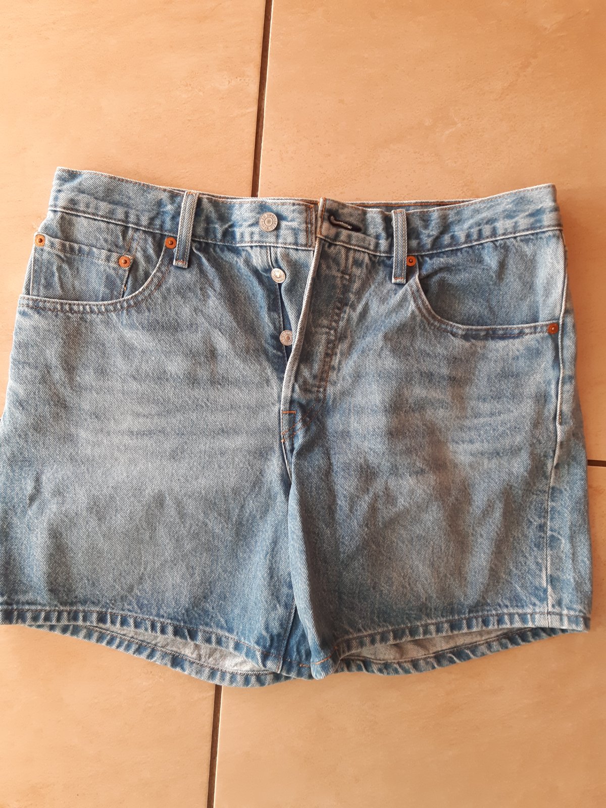 Short en jean Levi's bleu clair photo 3