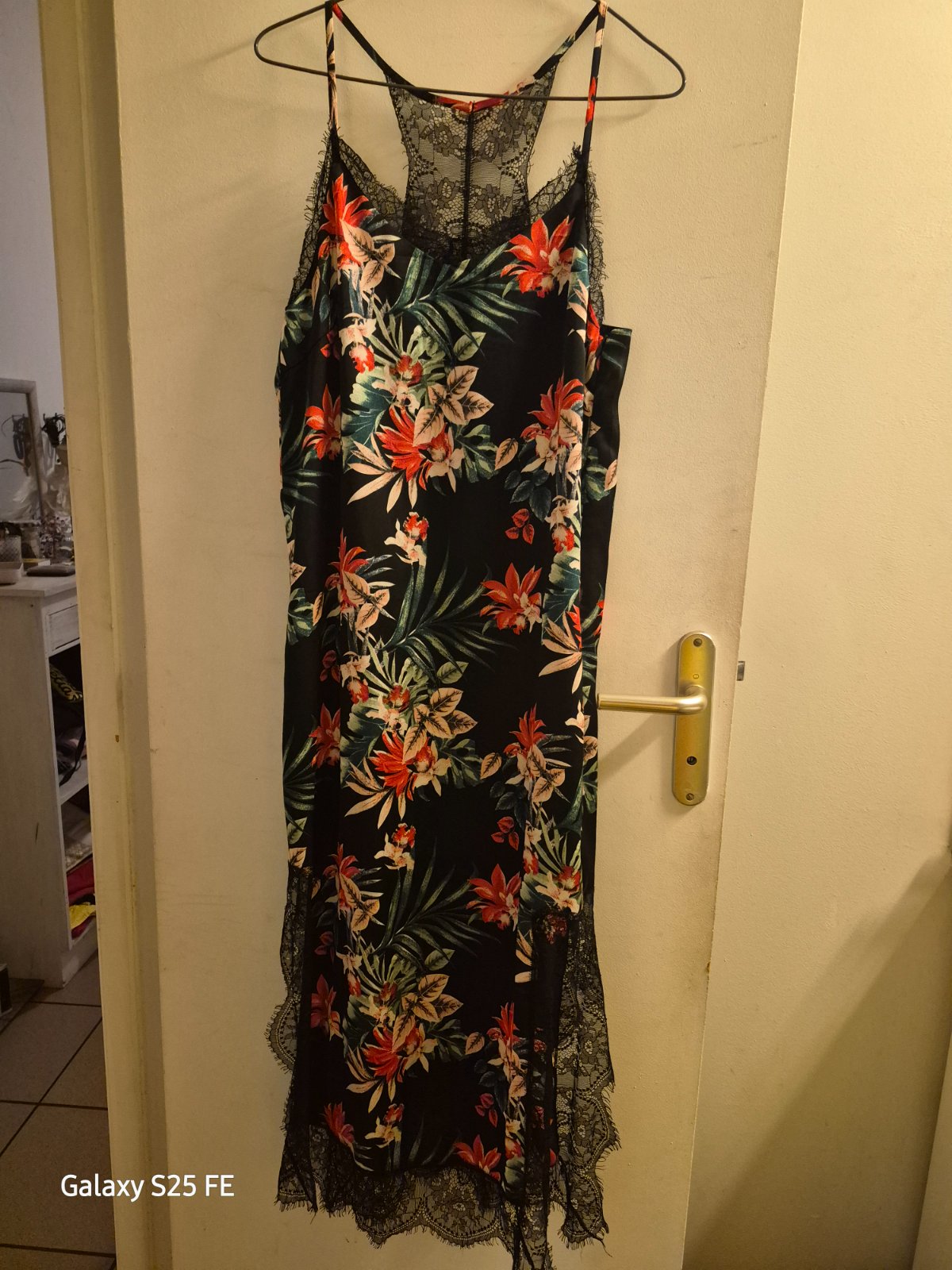 robe  photo 1