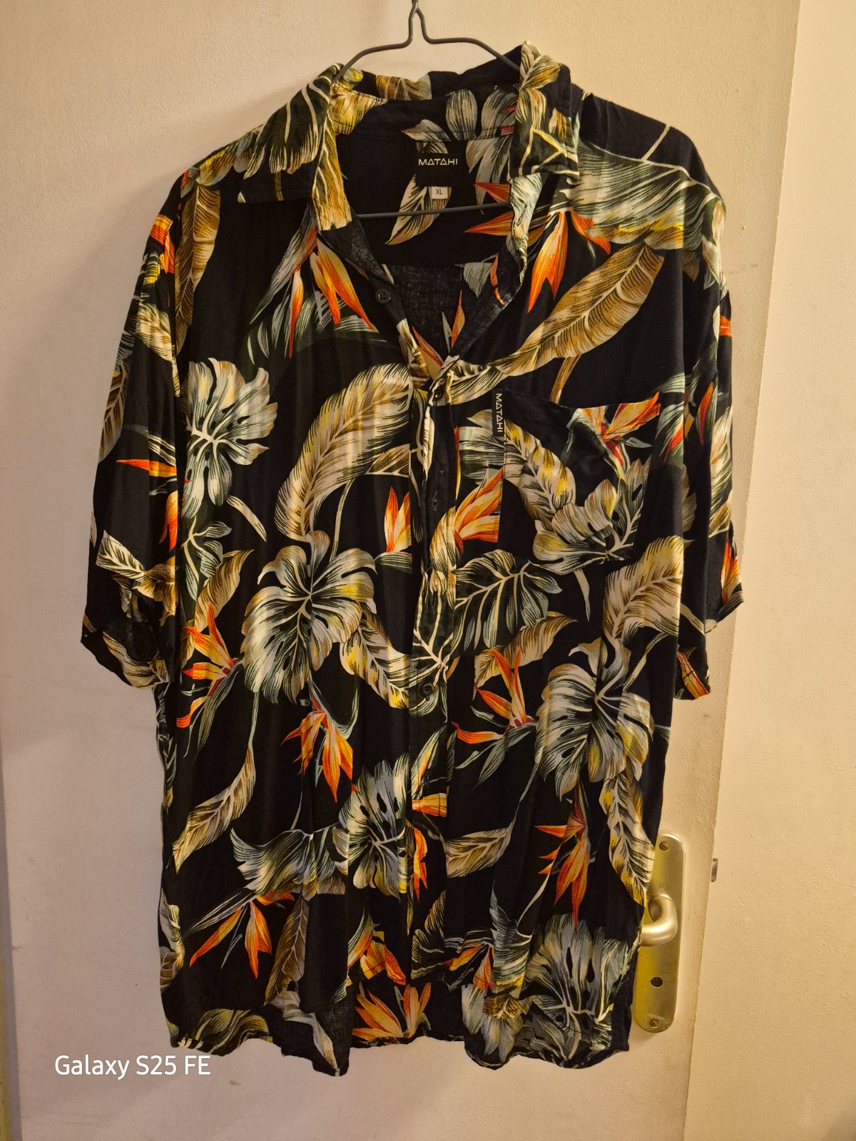 Chemise local photo 1