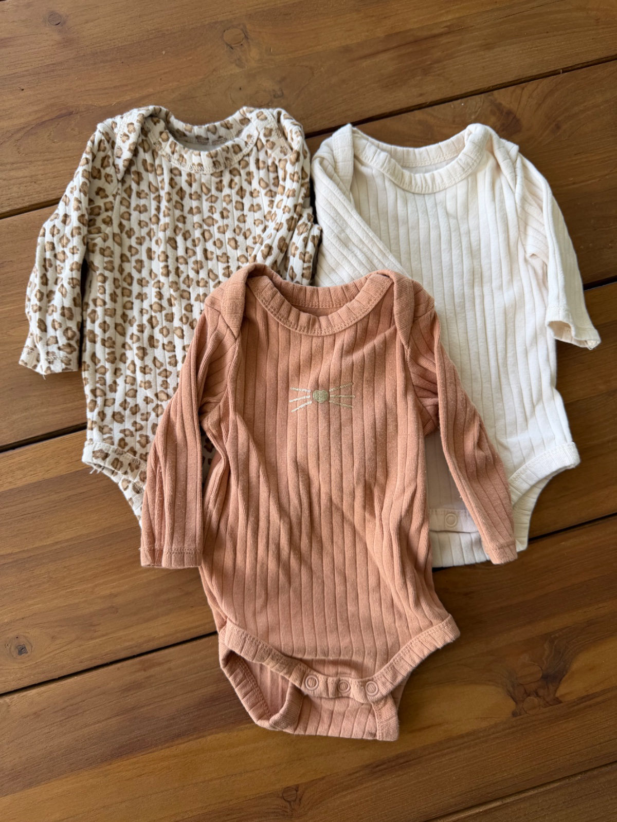 Lot de 3 bodys manches longues photo 1