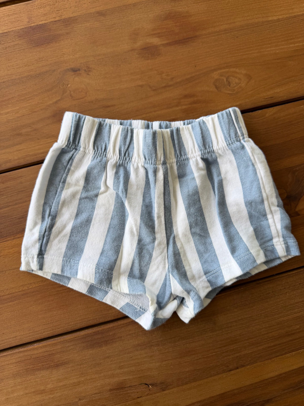 Joli ensemble pour bébé  photo 3