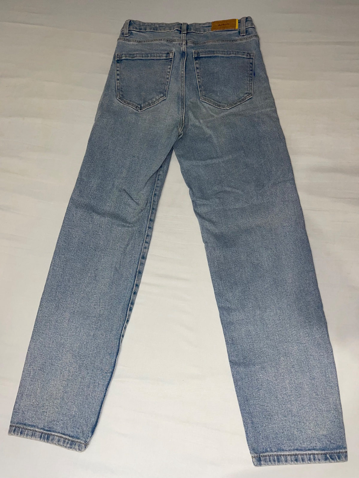 Jean denim clair coupe droite photo 2