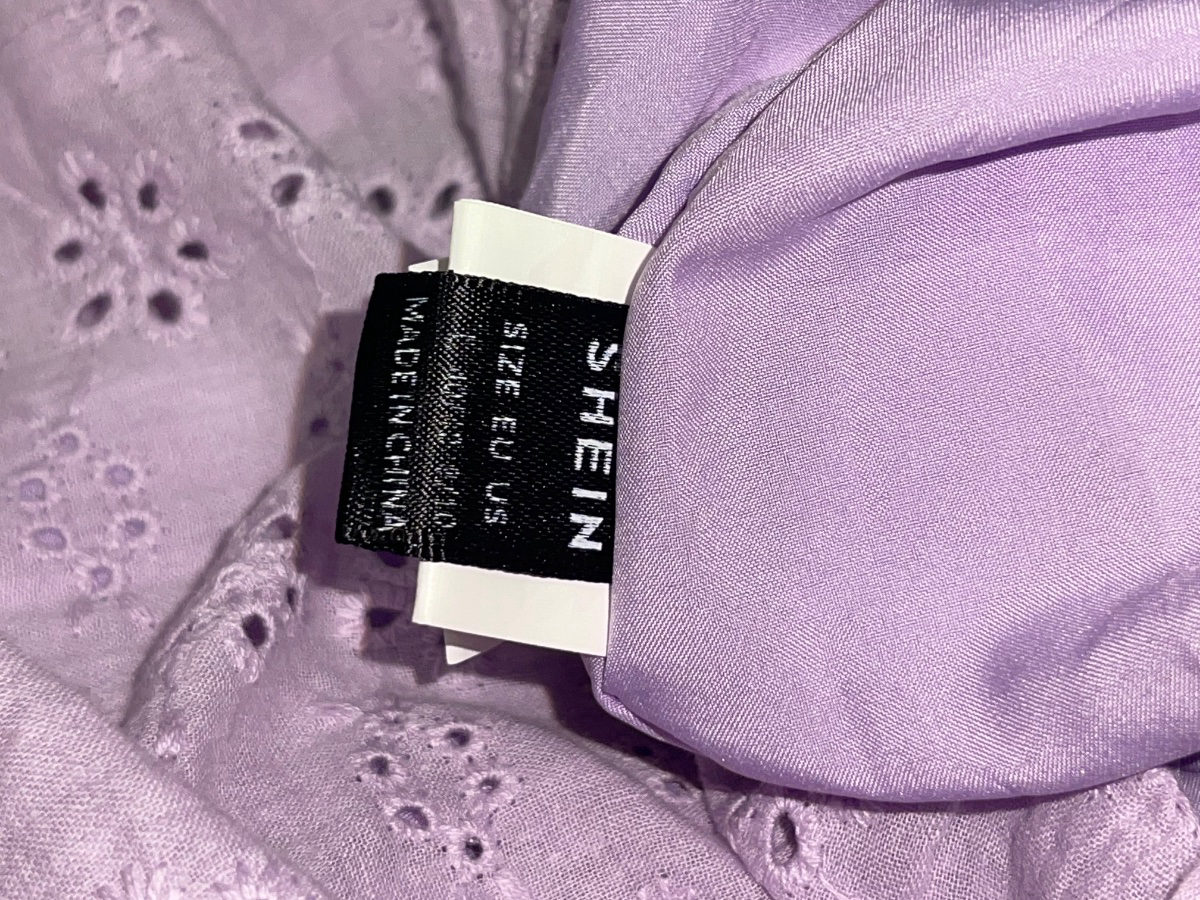 Robe courte lilas brodée anglaise photo 3