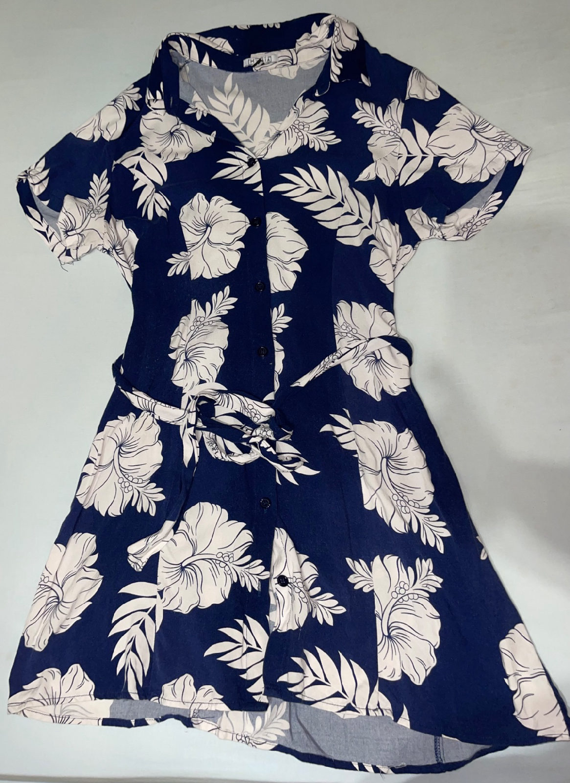 robe courte local photo 1