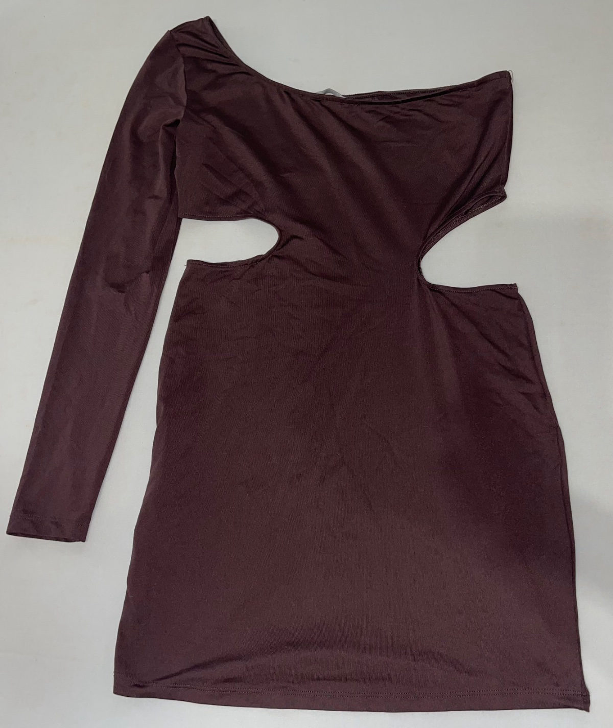 Robe asymétrique marron découpée photo 2