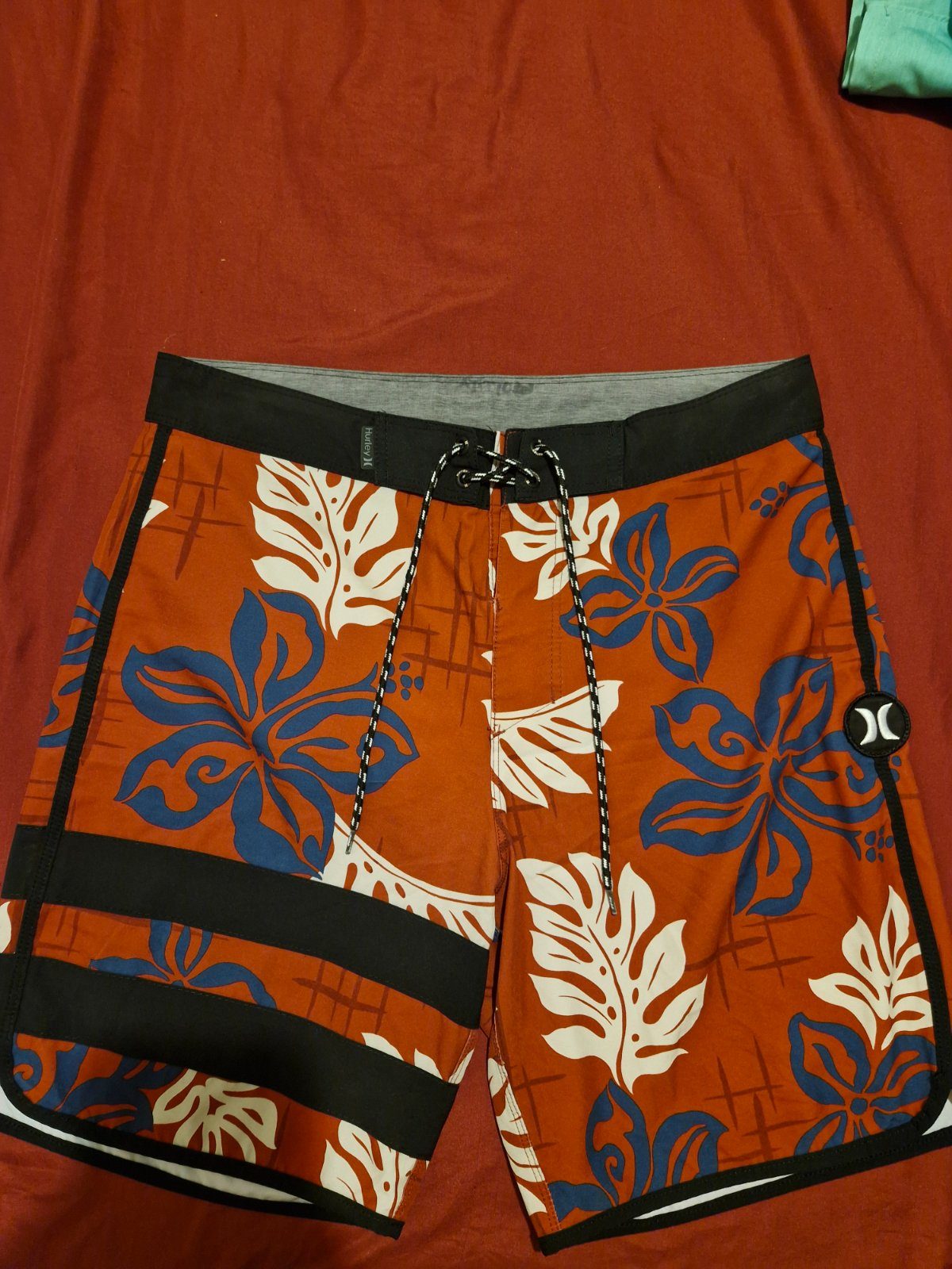Short Hurley taille 32 photo 1