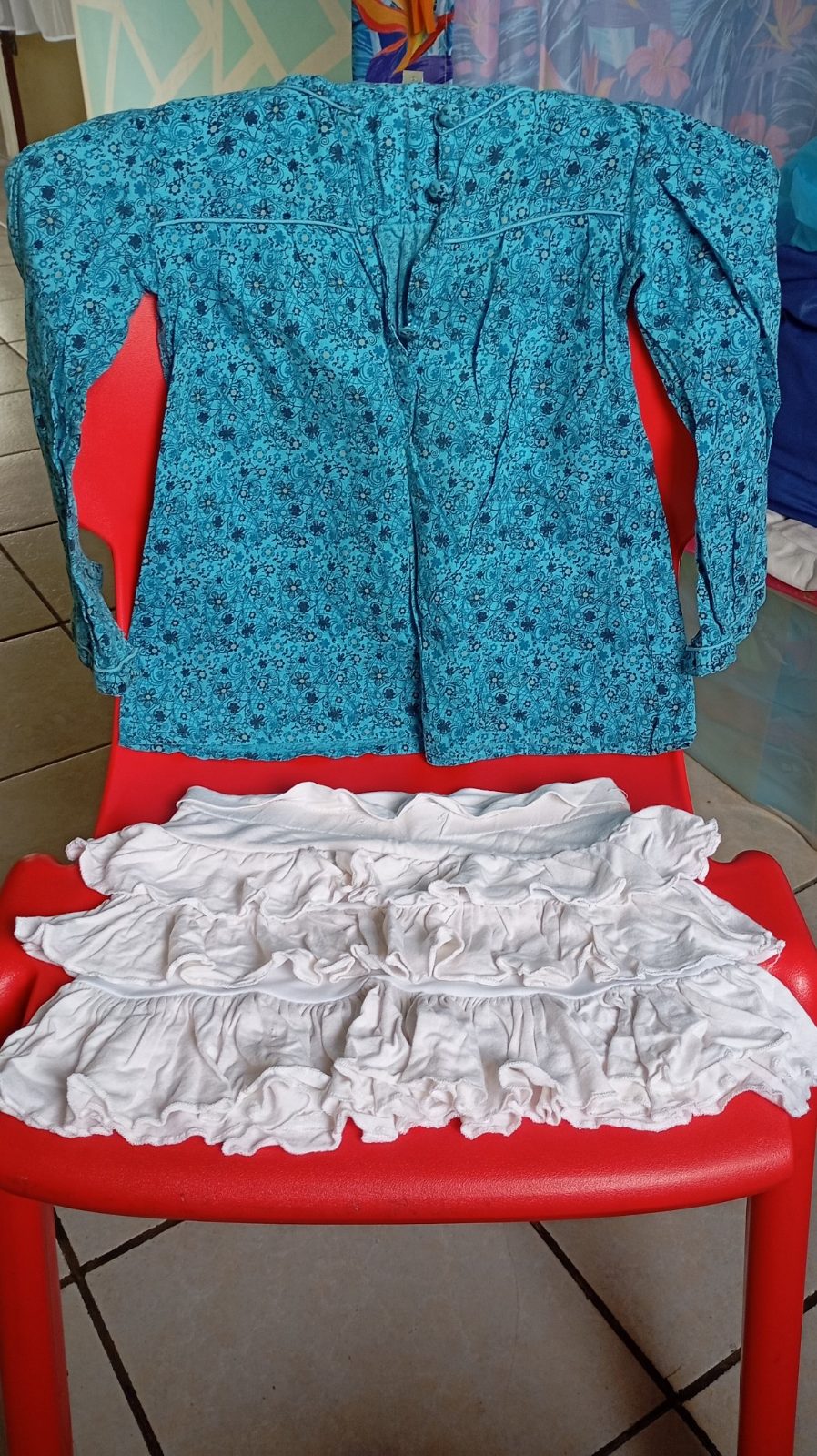 ensemble jupe et blouse photo 1