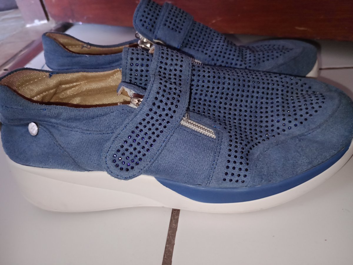 chaussures à multiples facettes photo 3
