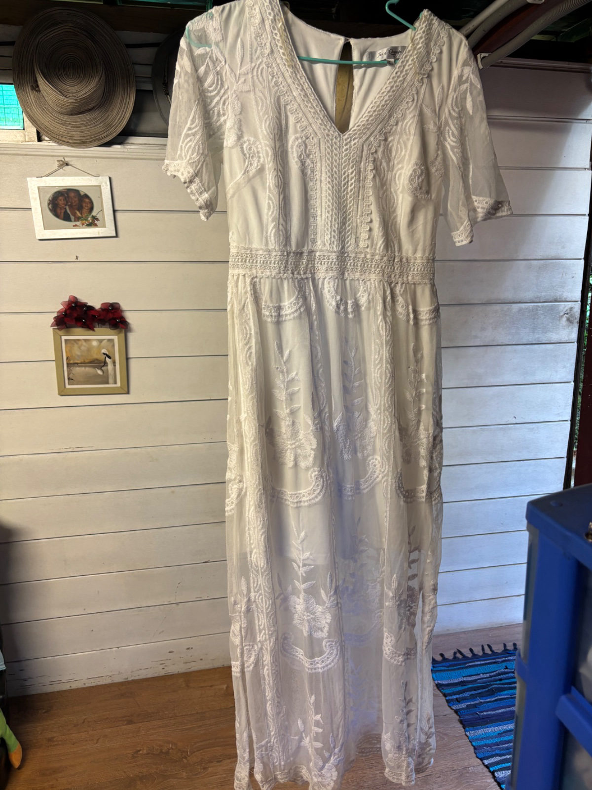 Robe longue blanche brodée style bohème chic photo 1