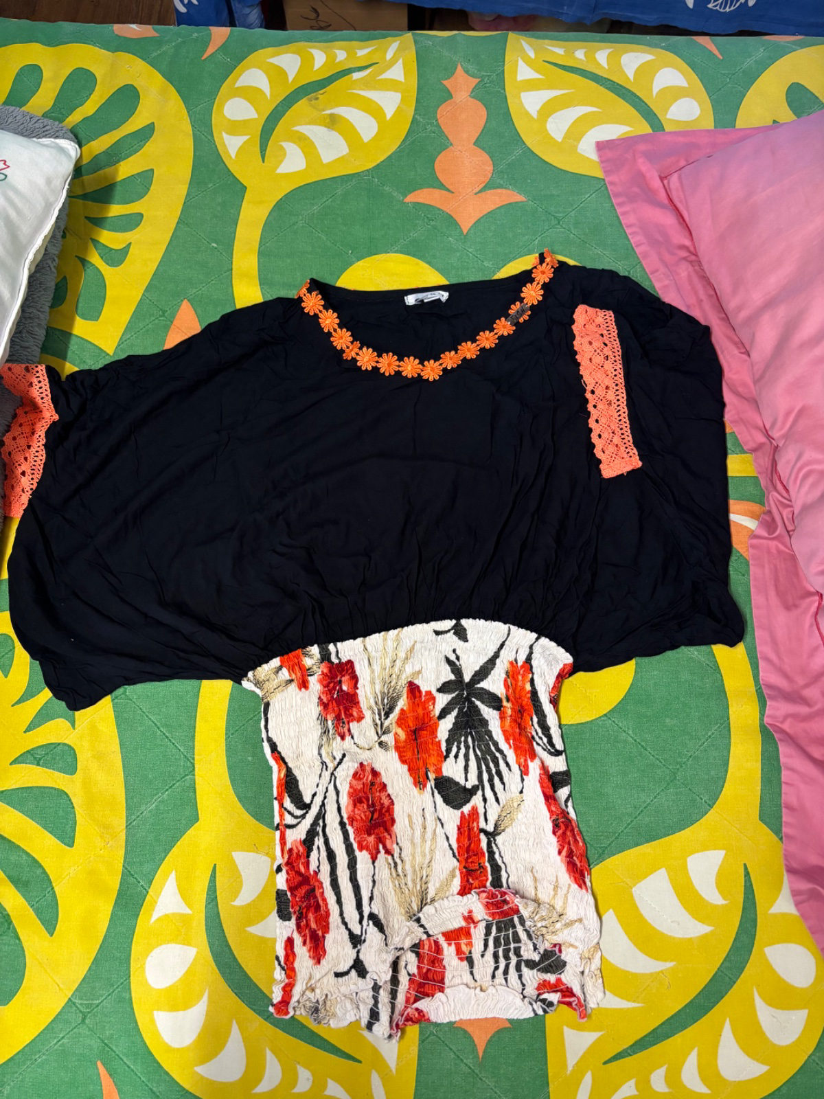 robe noir évasé moulante photo 1
