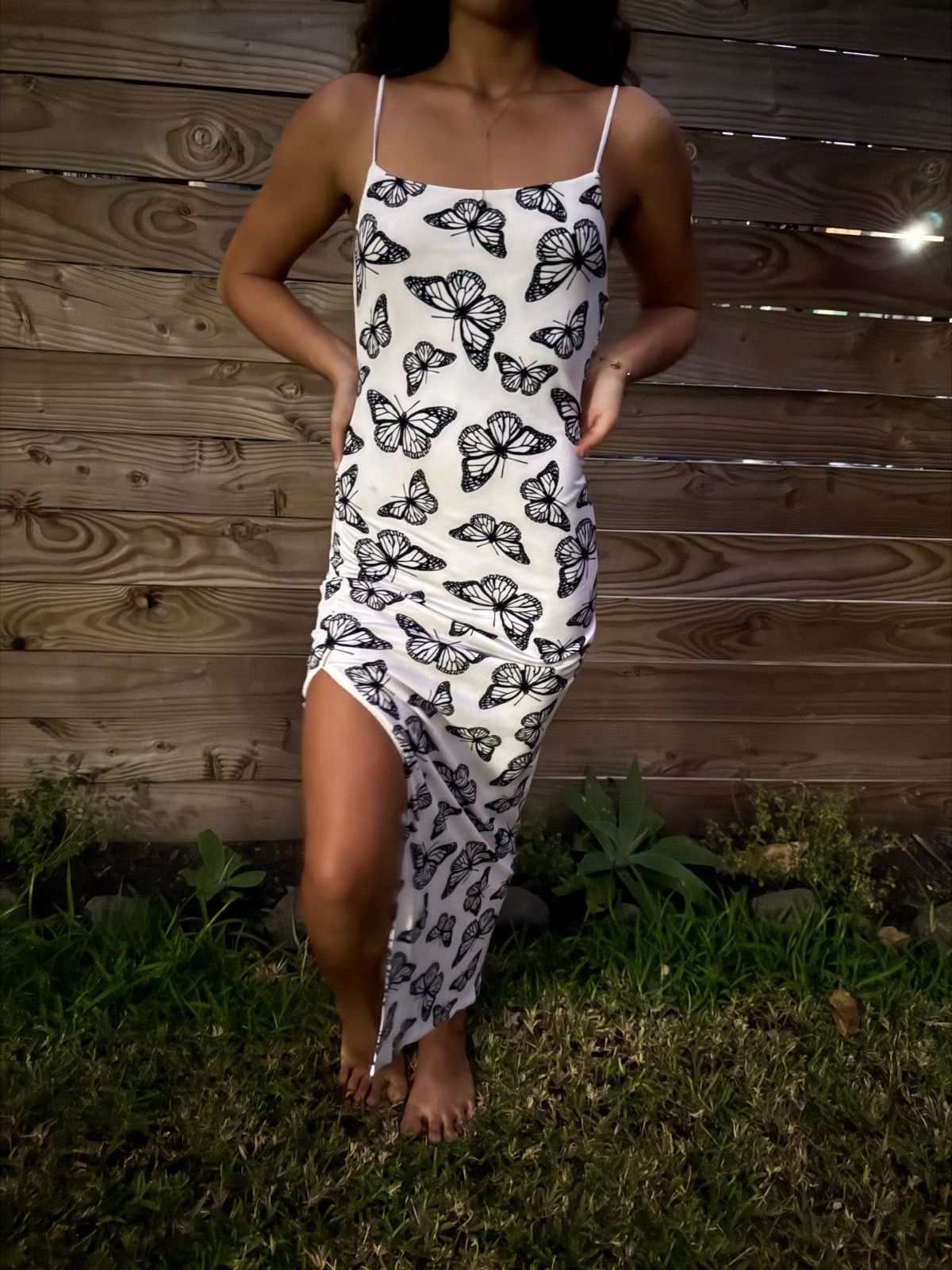 Robe longue papillons, fendue et ajustée photo 1