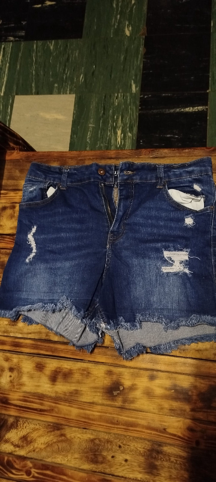 Short Jean photo 1