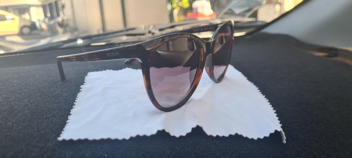 Lunette de soleil GUESS photo 2