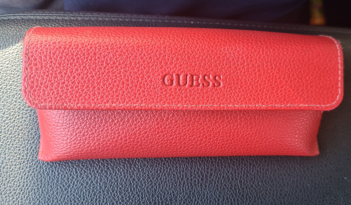 Lunette de soleil GUESS photo 3