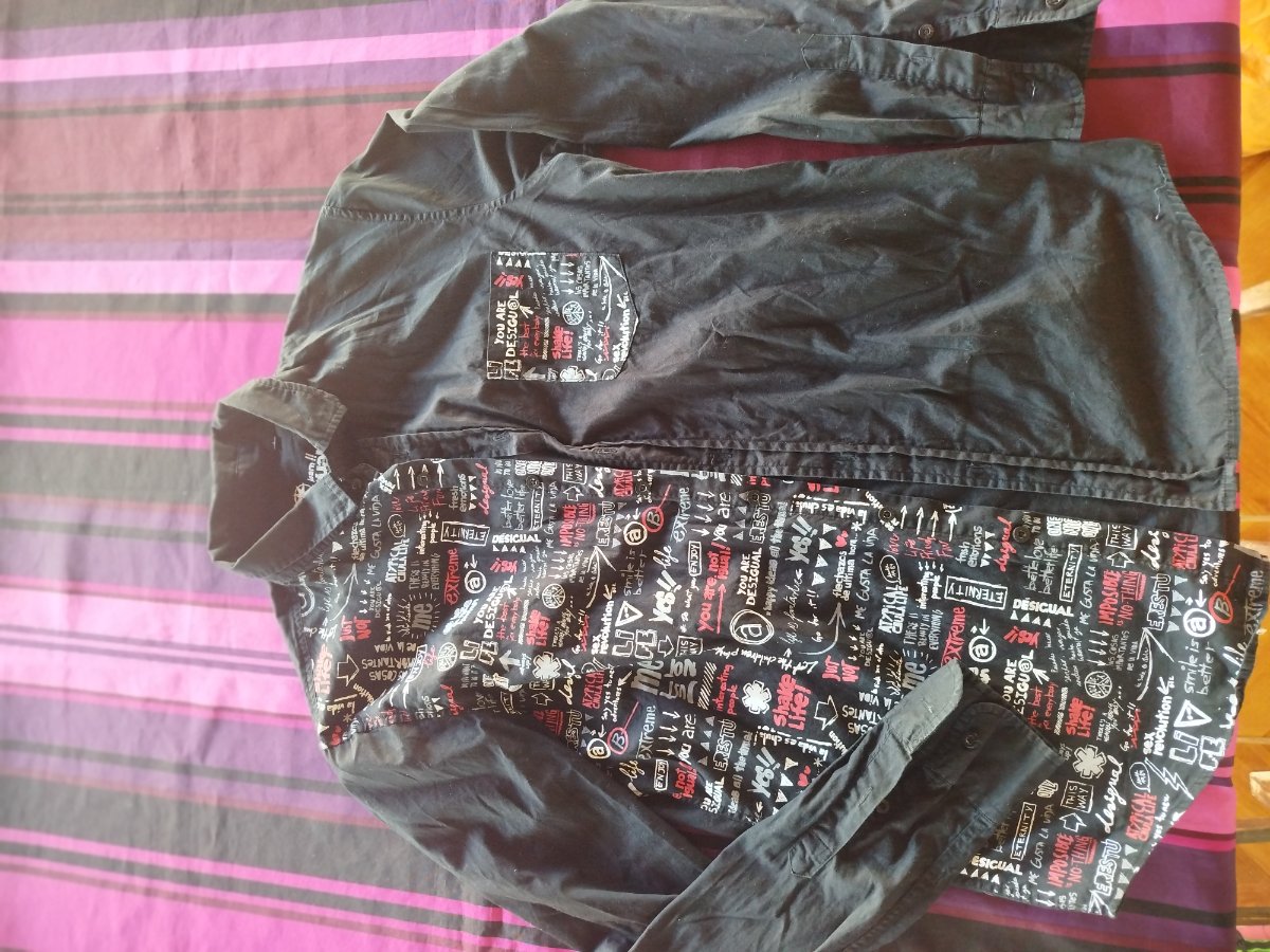 Chemise Desigual noire à motifs graphiques photo 1