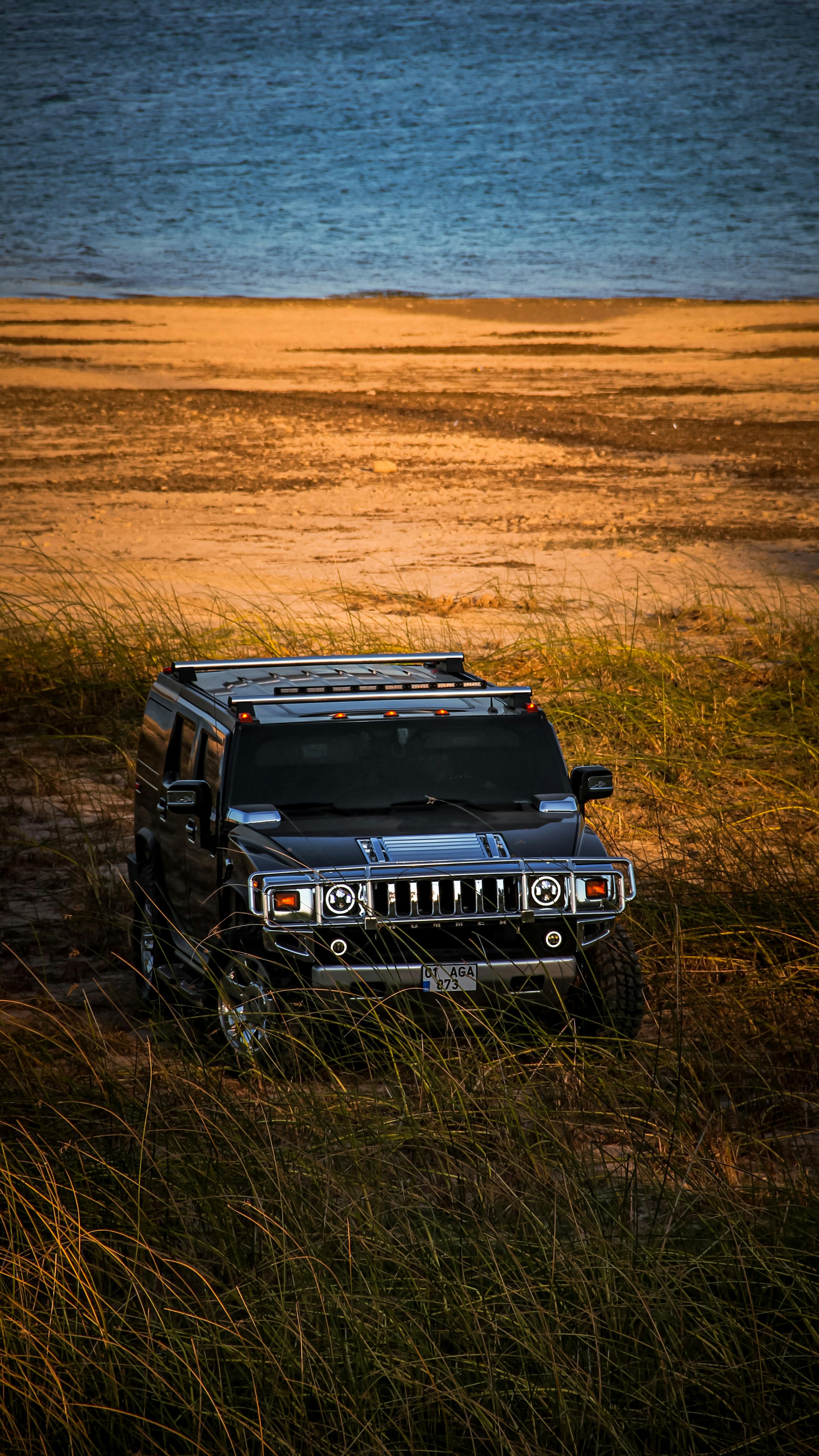 Drive a Hummer on Tarlen Carshare