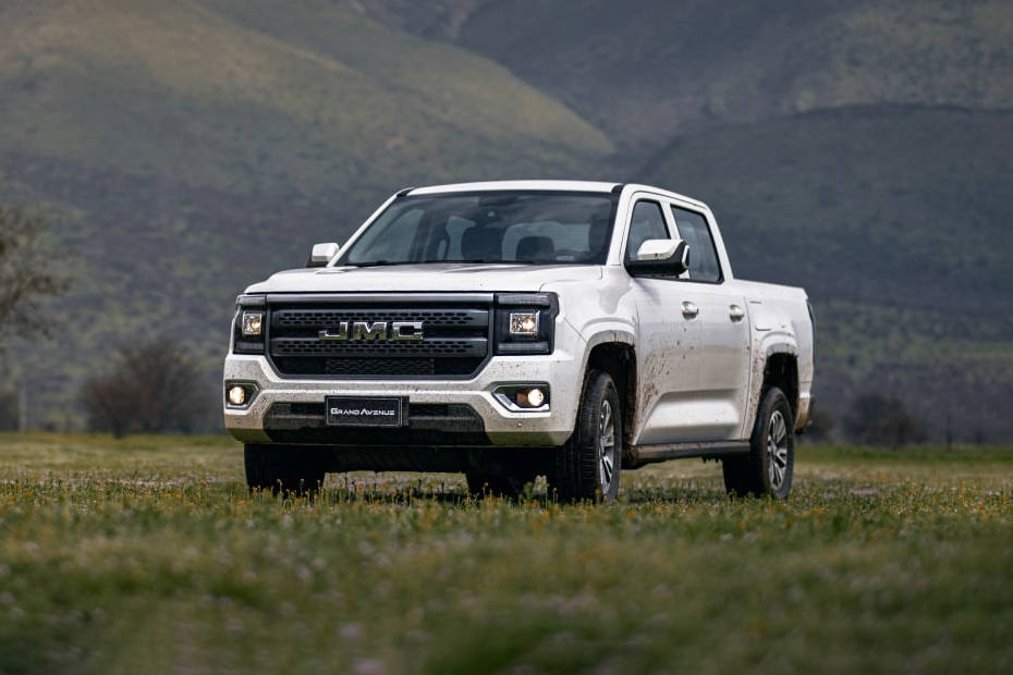 Drive a JMC on Tarlen Carshare