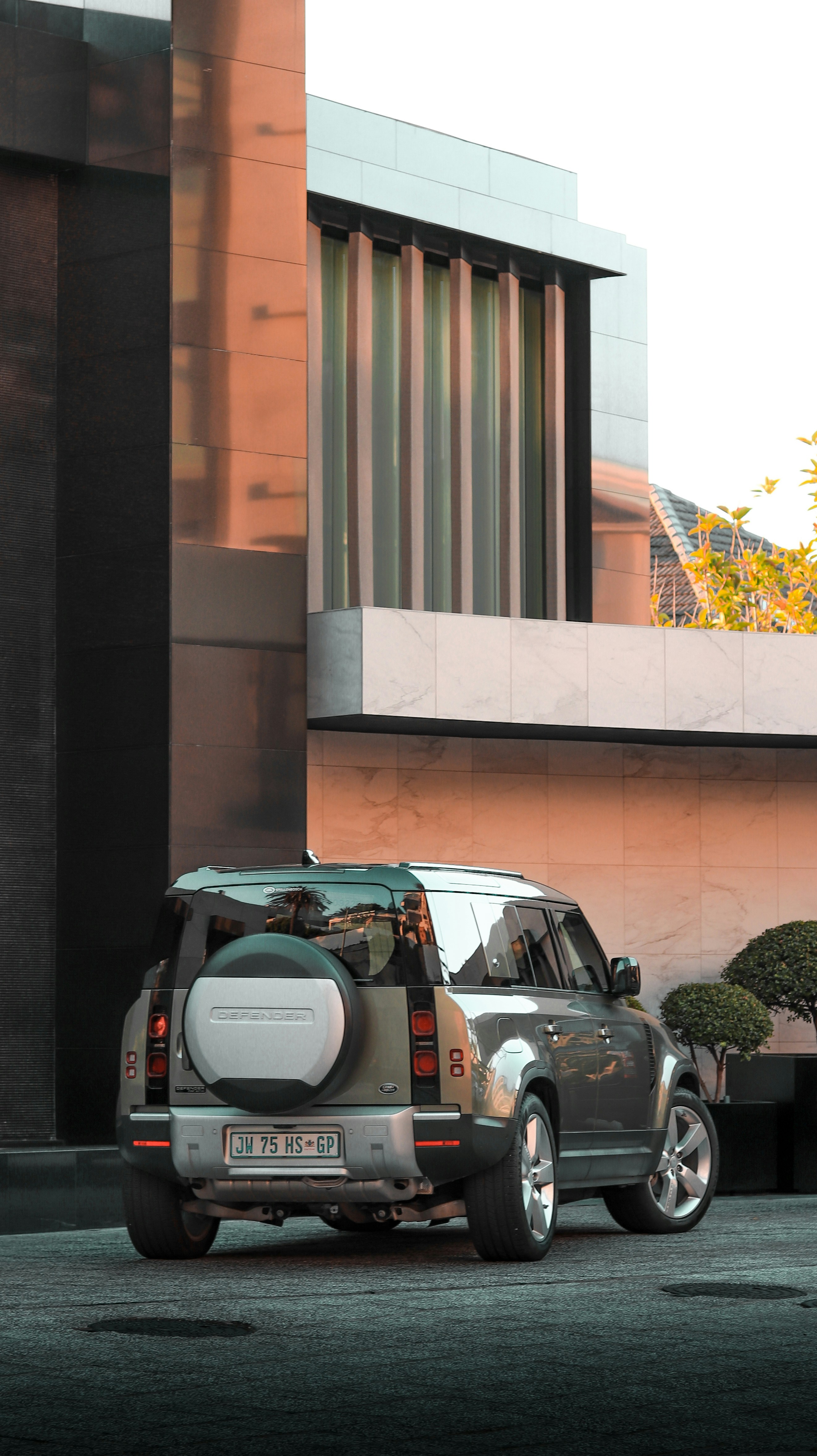 Drive a Land Rover on Tarlen Carshare
