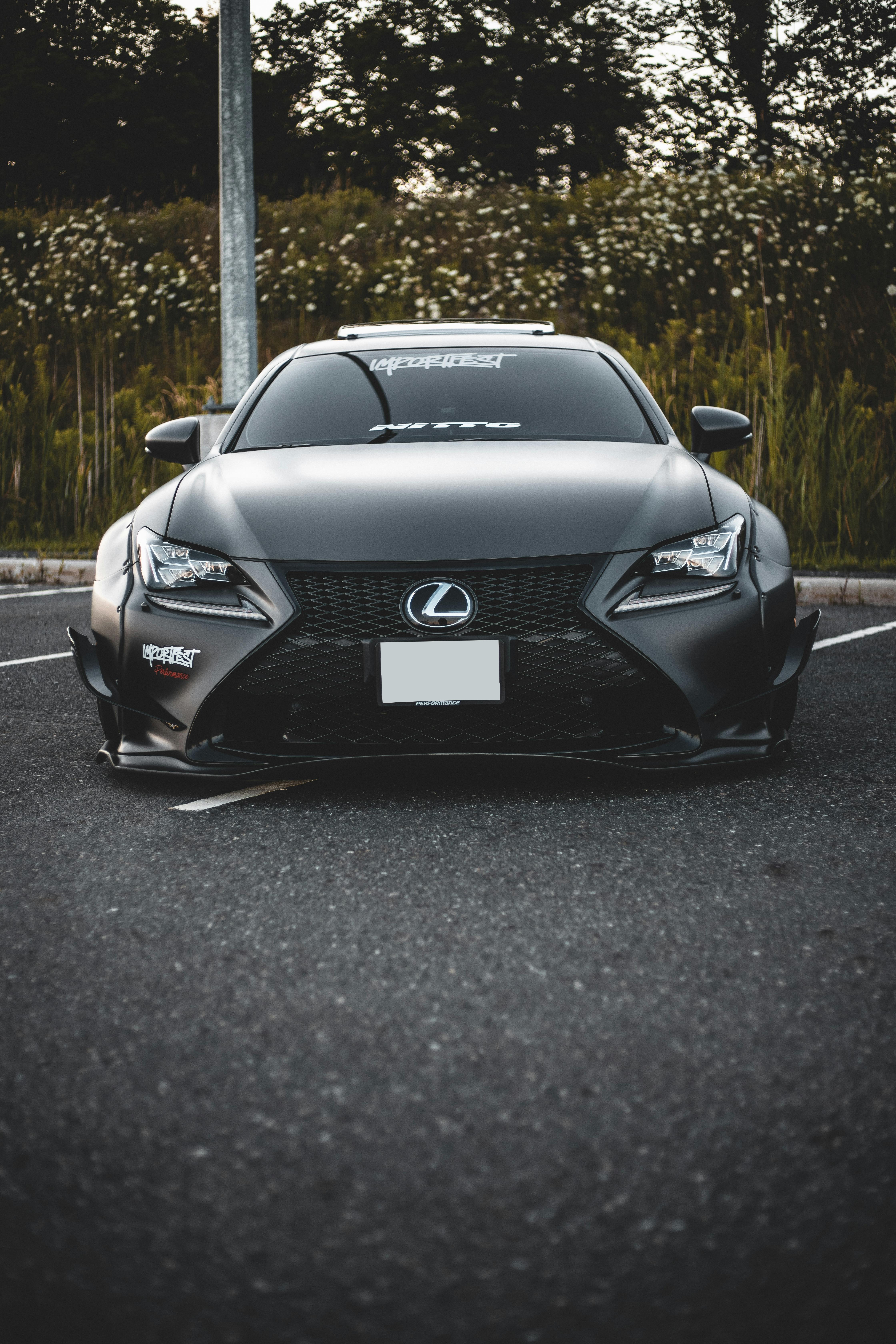 Drive a Lexus on Tarlen Carshare