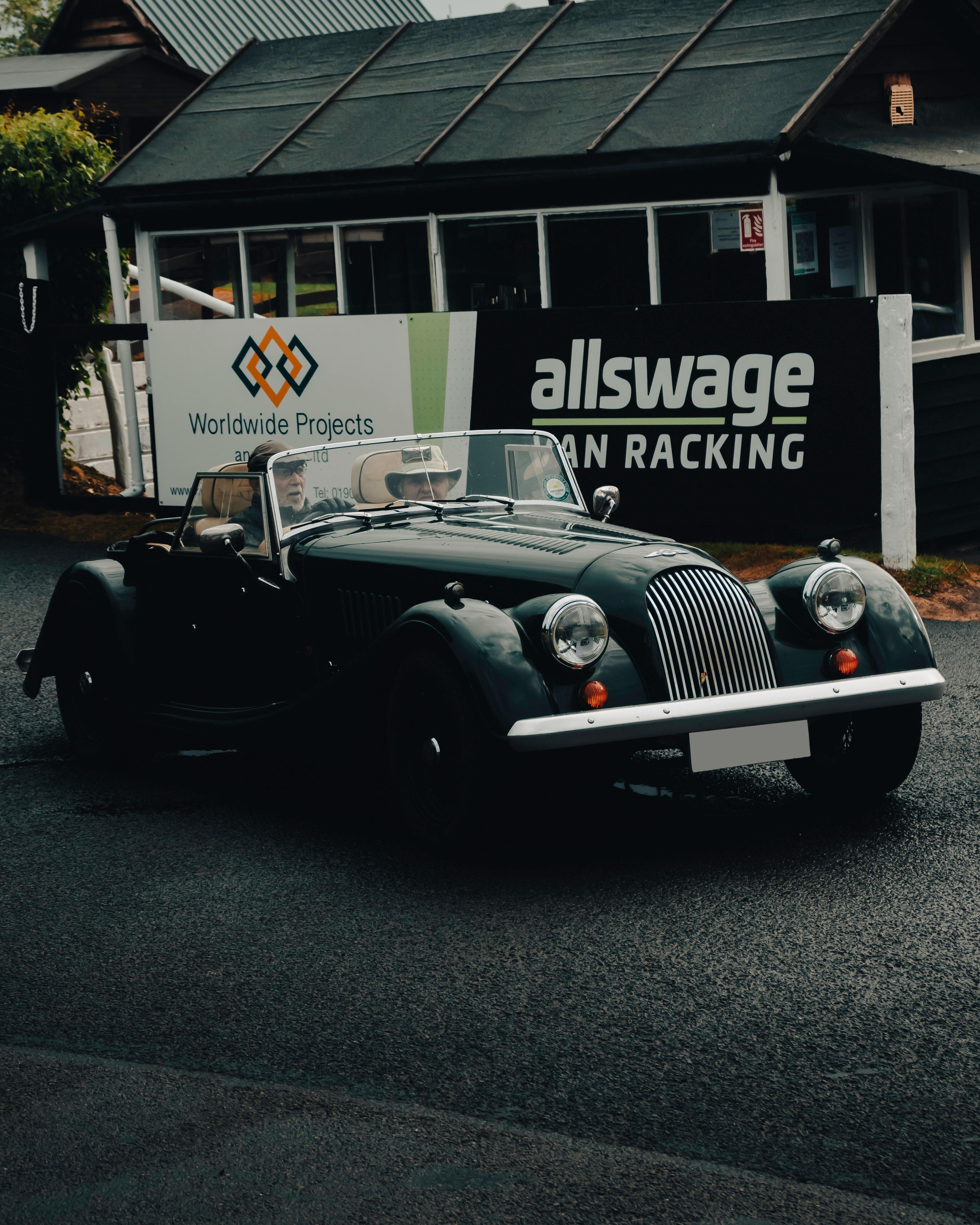 Drive a Morgan on Tarlen Carshare