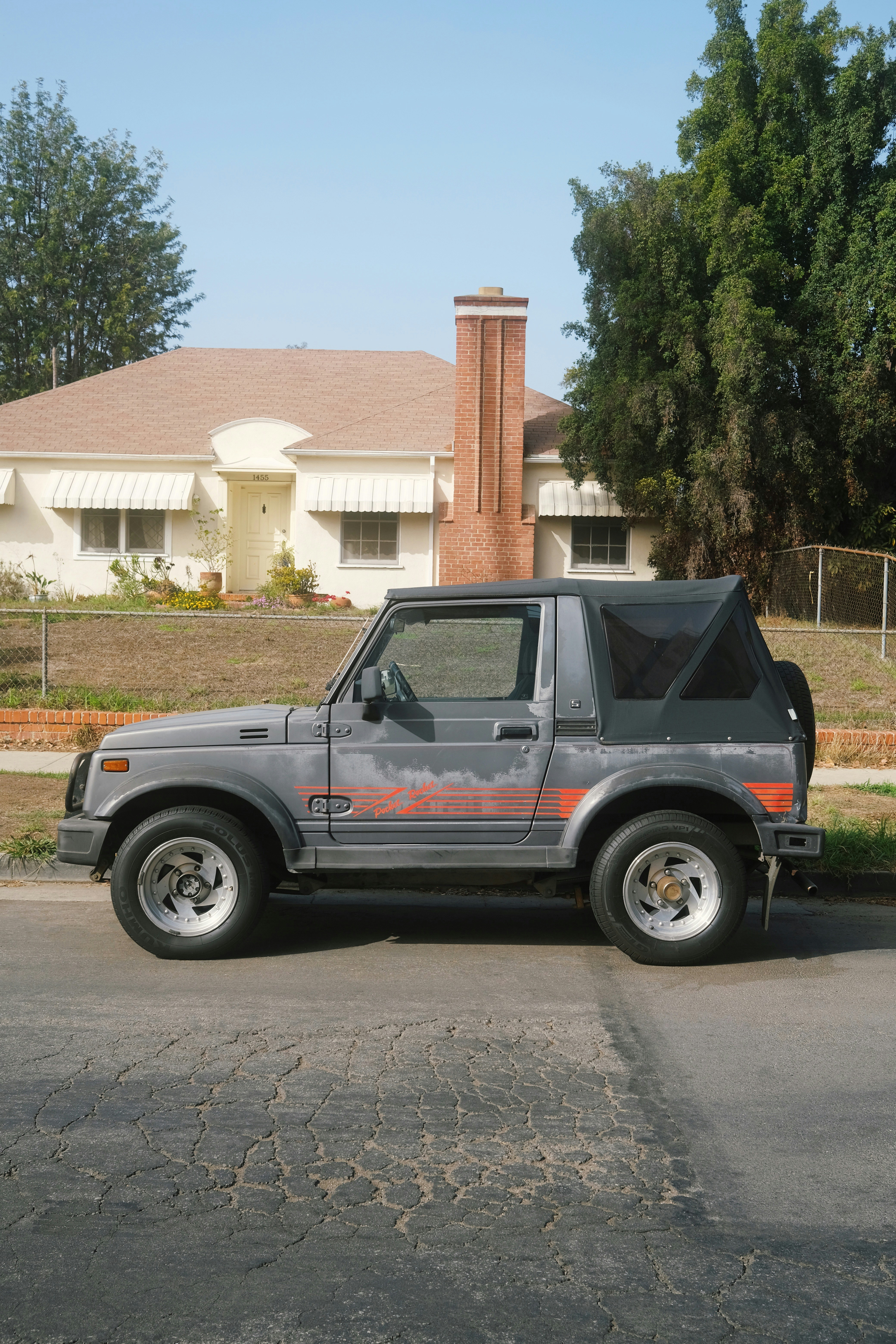 Drive a Suzuki on Tarlen Carshare