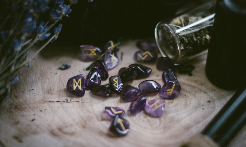 盧恩符文悄悄話