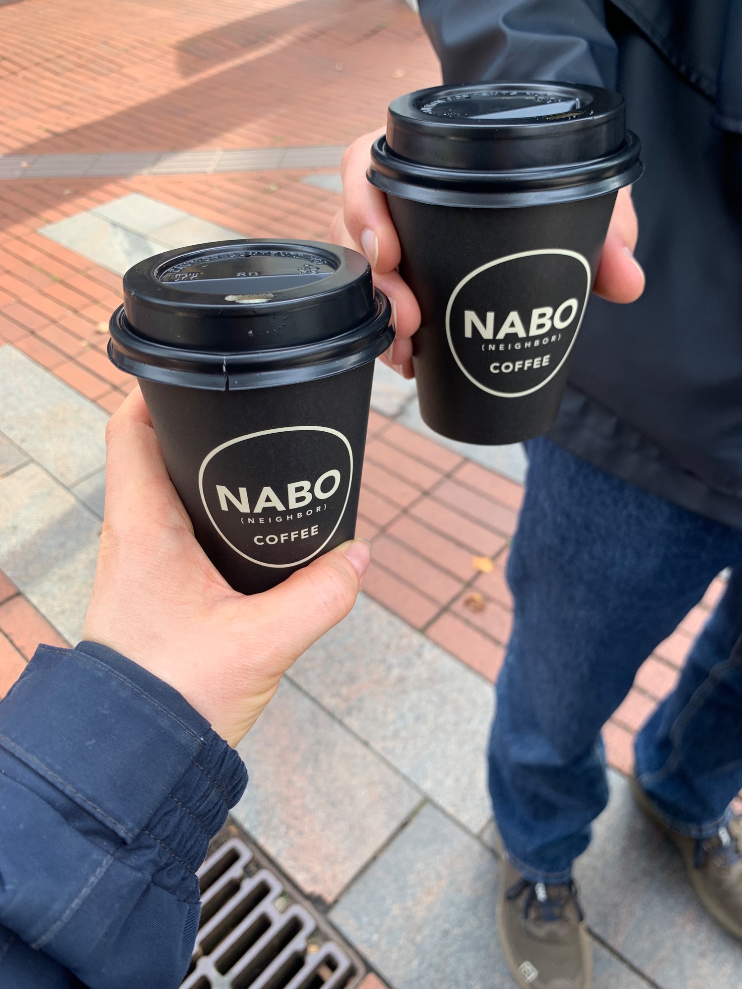 Cappuchino på havre mælk hos Nabo Coffee