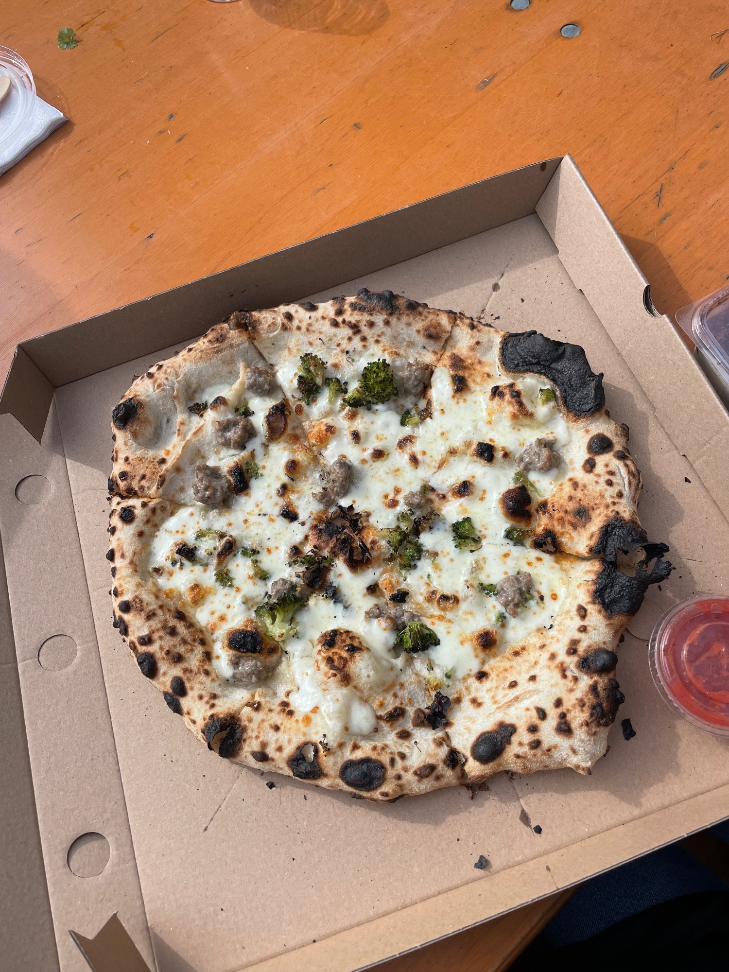 Food festival pizza hos Out of Office Pizza