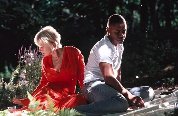 Cuba Gooding Jr. and Helen Mirren in Shadowboxer