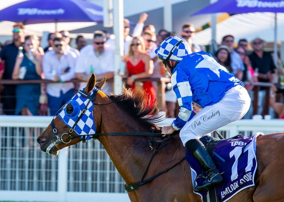 Perth Cup Boilover Hemlock Stone wins at long odds