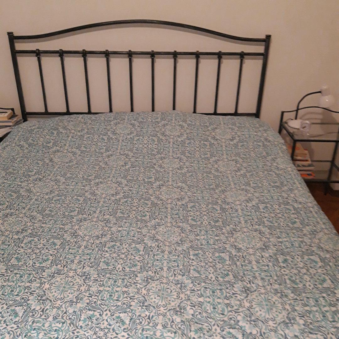 Letto matrimoniale — immagine 1