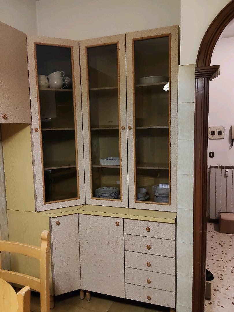 Immagine di Cucina completa 
