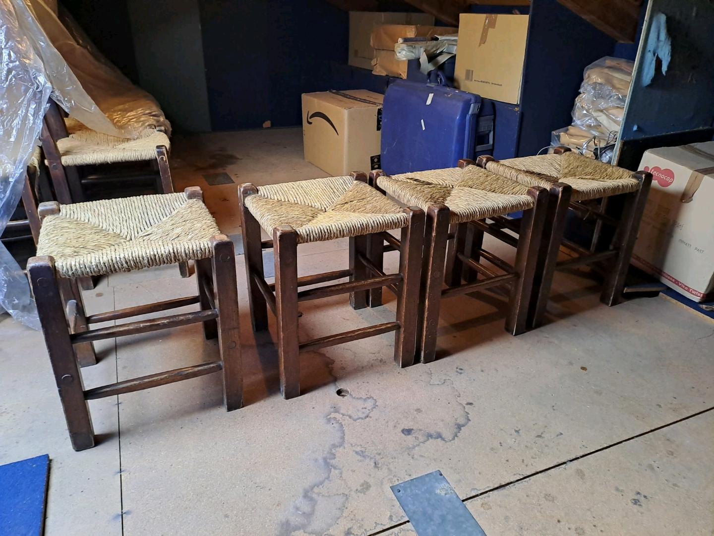 Immagine di set sedie sgabelli legno