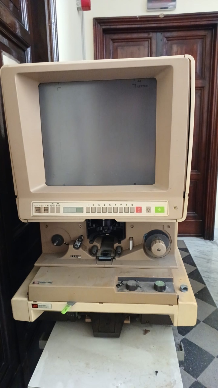 Lettore/Stampante per Microfilm 3M MFB (Microfilm Printer Reader) — immagine 1