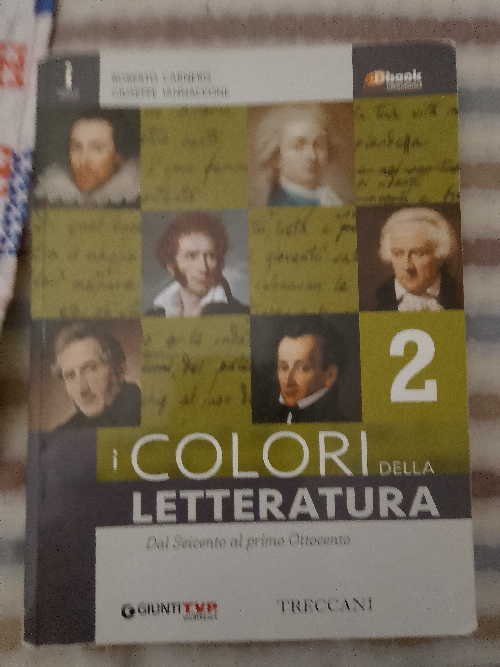 Immagine di libro scuola superiore 