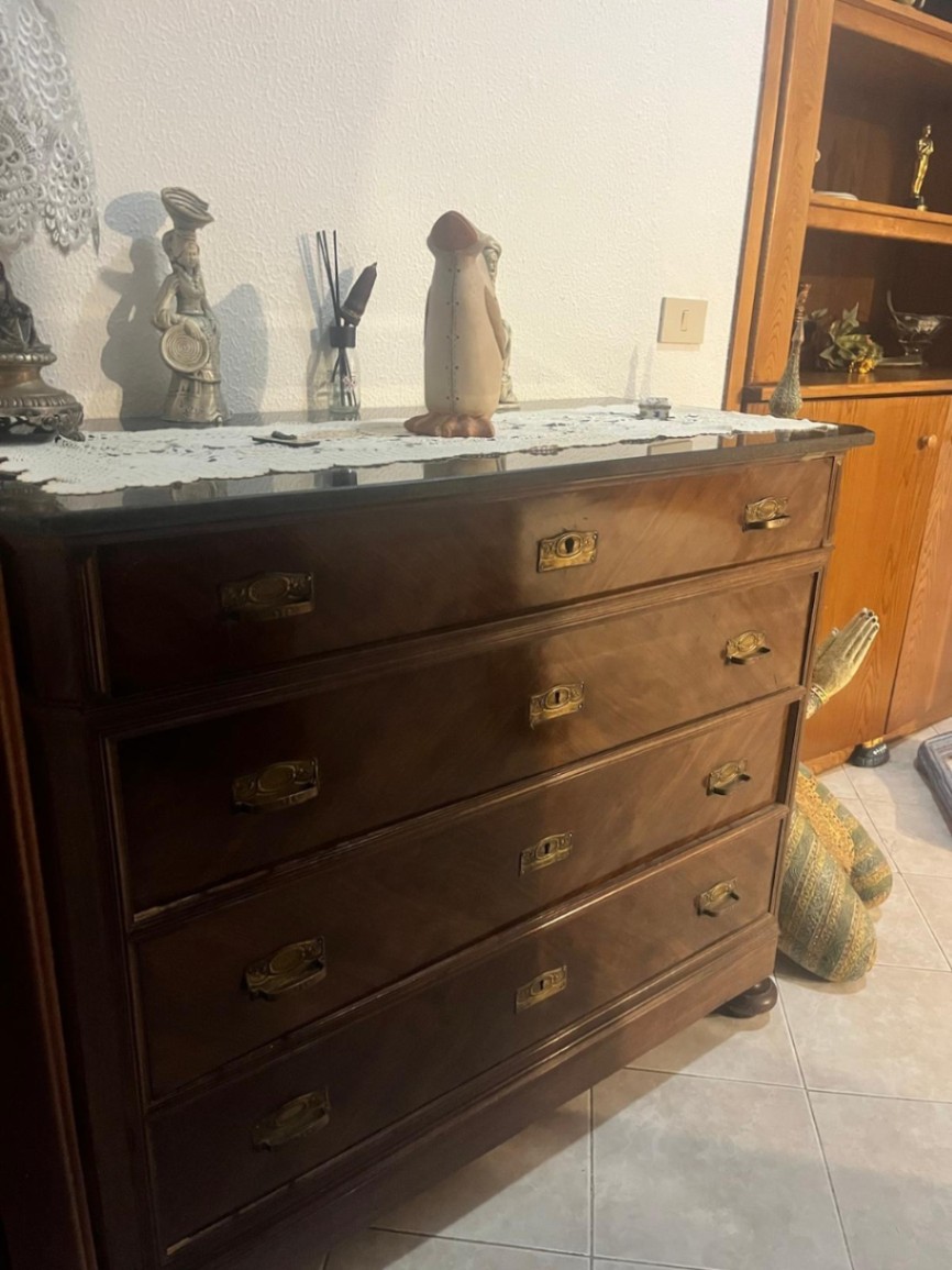 Credenza e comò castagno massello — immagine 1