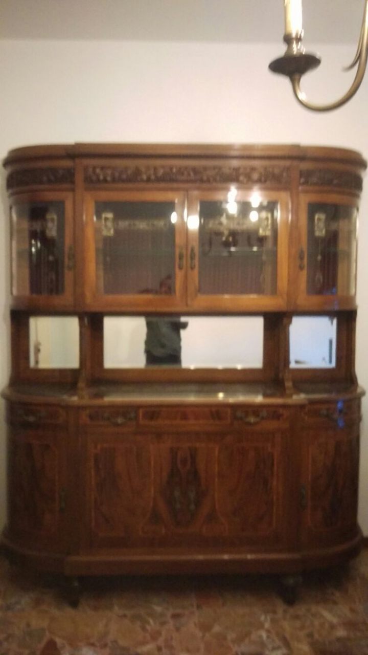 Immagine di MOBILE SALA
