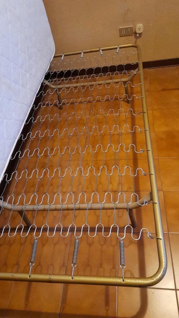 Immagine di branda per letto singola