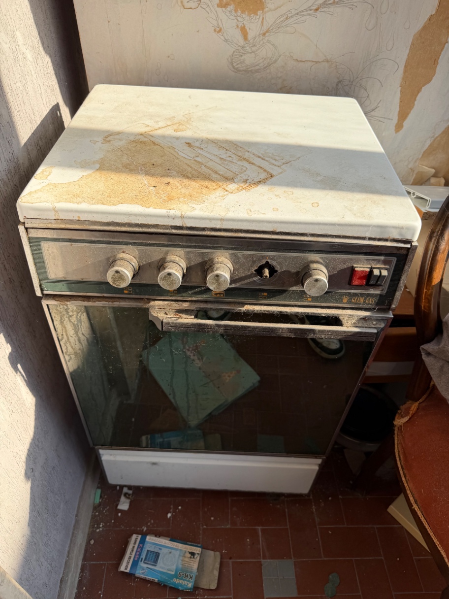Immagine di Fornelli a gas con forno