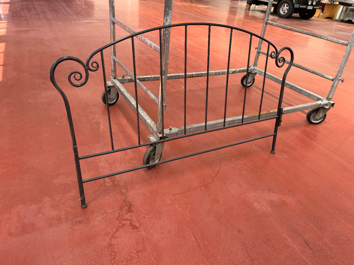 letto matrimoniale in ferro battuto — immagine 1