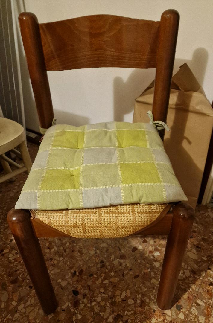 Immagine di Sedie (n°2) in legno 