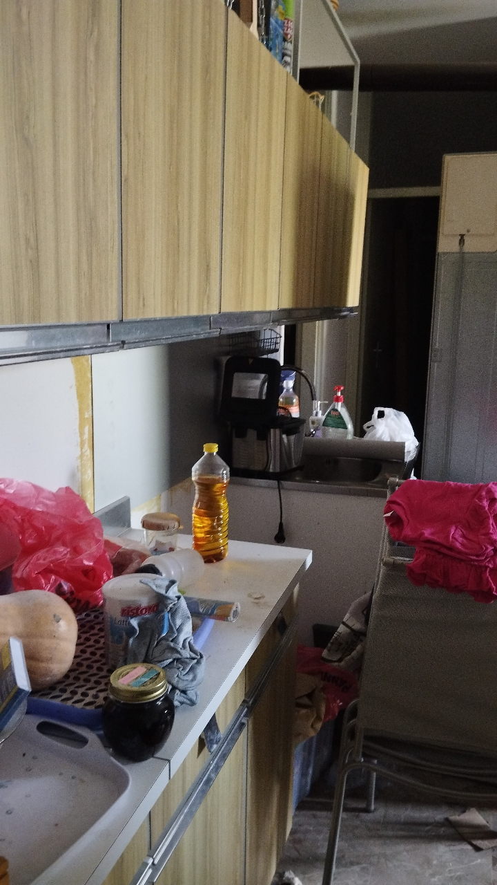 Cucina senza elettrodomestici — immagine 1