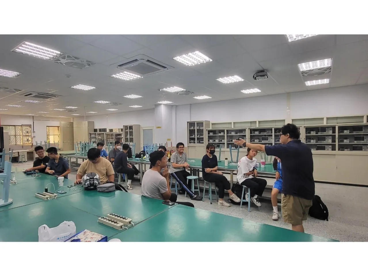 遊戲拆解與FRC戰術分析2023/08/25