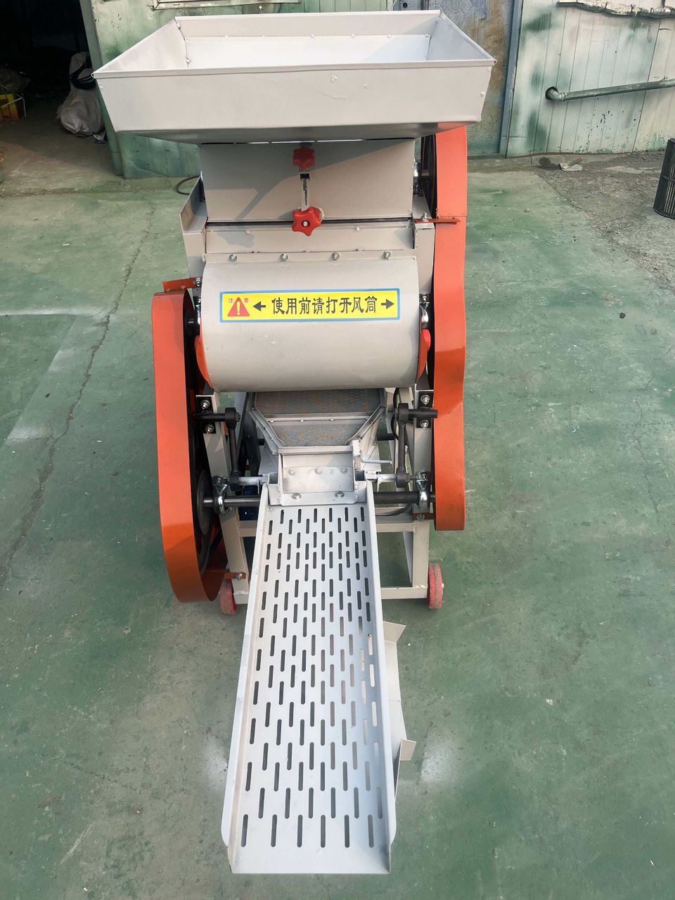 GNUT PEELING MACHINE(peanut sheller) - 5